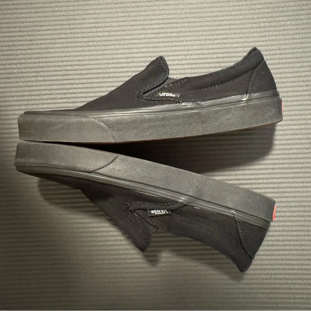 Vans Classic Black Slip-Ons - Picture 4 of 8